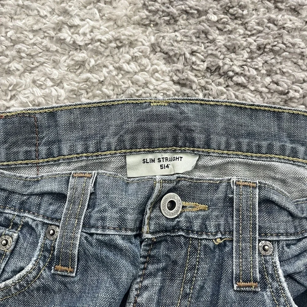 Levis 514 Jeans 30x32 Blue Straight Leg Slim‎ Fit Med Wash Distressed Grunge